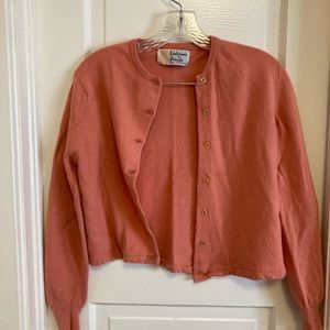 Vintage cashmere by Pringle cropped peachy soft sweater button down S
